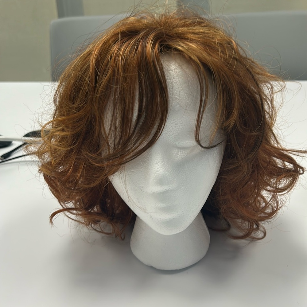 Envy Bianca Wig in Lighter Red